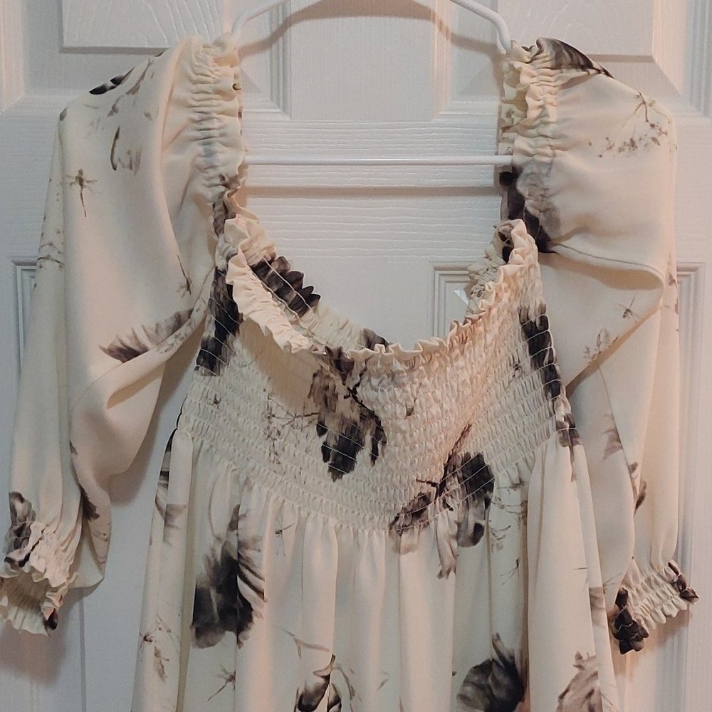 Express Blouse - Picture 2 of 2